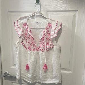 Crown & Ivy Floral Embroidered White and Pink Women's Top